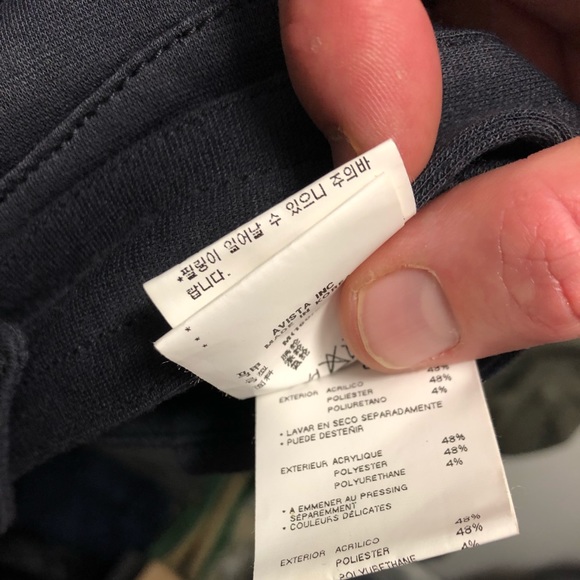 Kai-Aakmann men’s black vest with hidden buttons - Picture 7 of 7